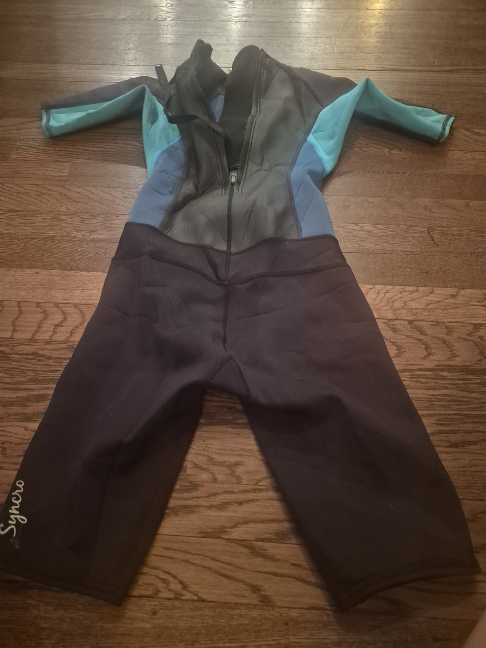 Roxy Women's Shorty Wetsuit in Black, Teal, Blue